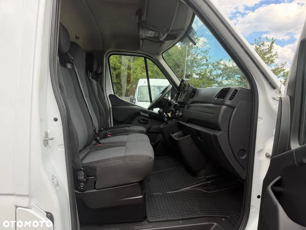 Renault NV400 / Master / Kontener / Winda / 2.3D / 165 KM / Hak / Kamera / FV23% - miniatura 21