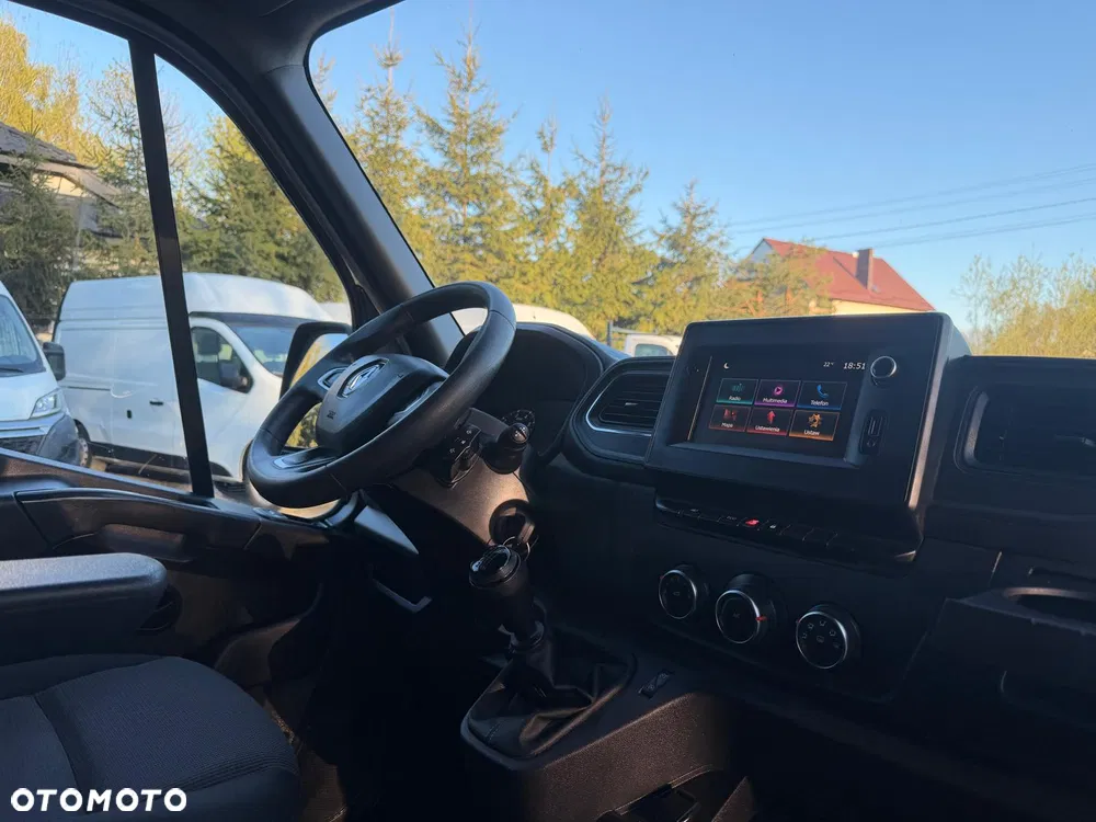 Renault Master / L3H2 / Najbogatsza wersja / 92000 KM / BEZWYPADKOWY / L3 H2 / FV23% - miniatura 18