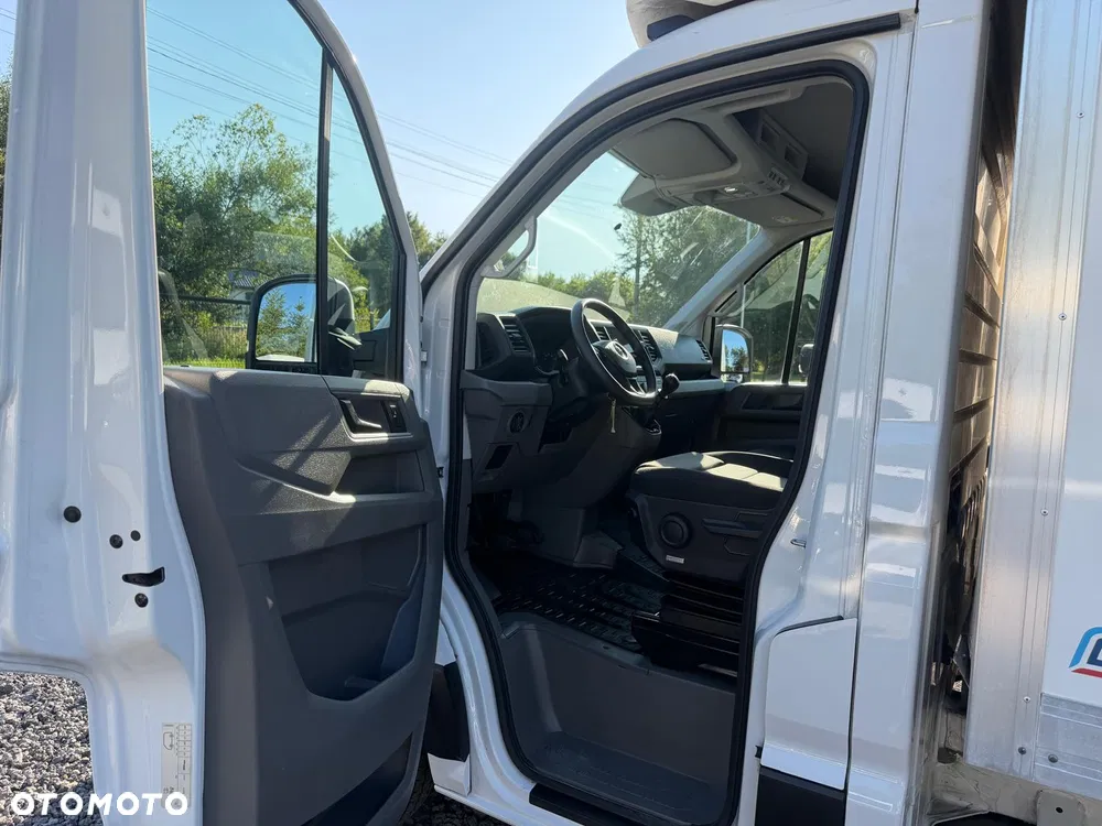 Volkswagen CRAFTER / KONTENER / UDT / WINDA / NAJBOGATSZA WERSJA / FV23% / 163 KM / - miniatura 17