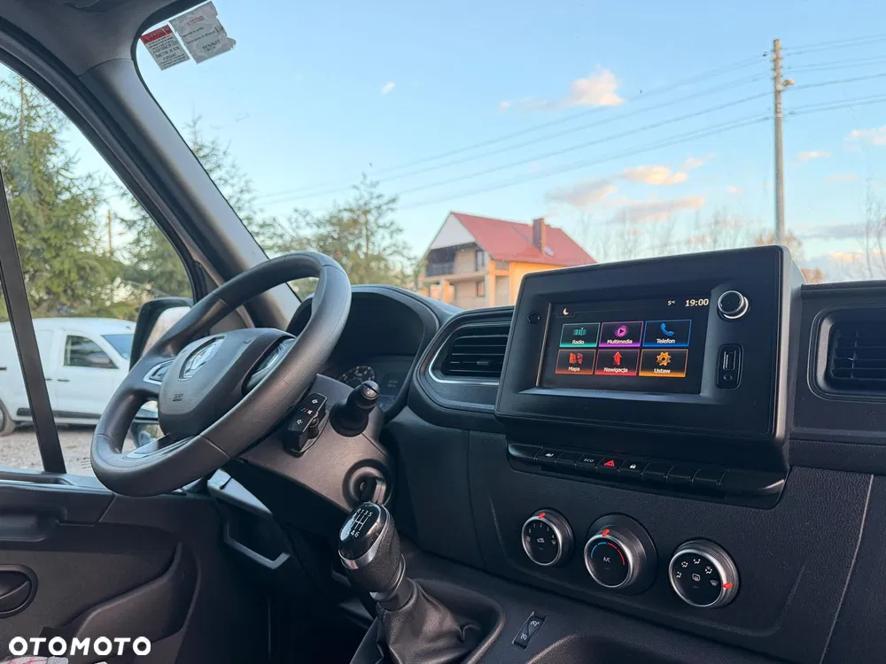 Renault Master - miniatura 21