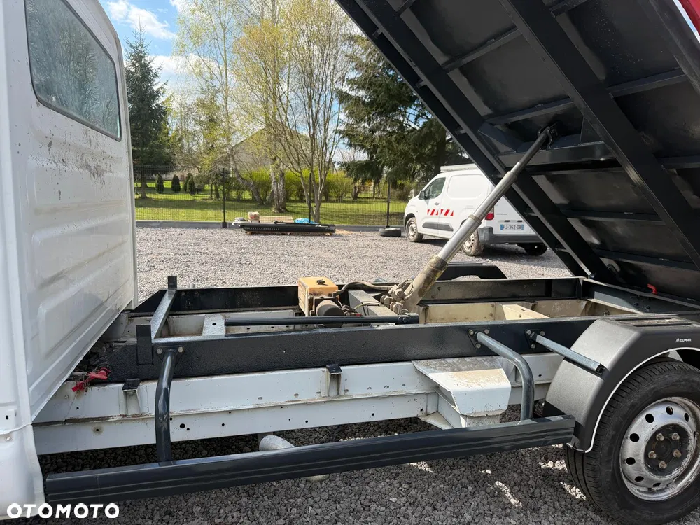 Renault Master / Wywrotka / 2.5D / Stan bardzo dobry / - miniatura 16