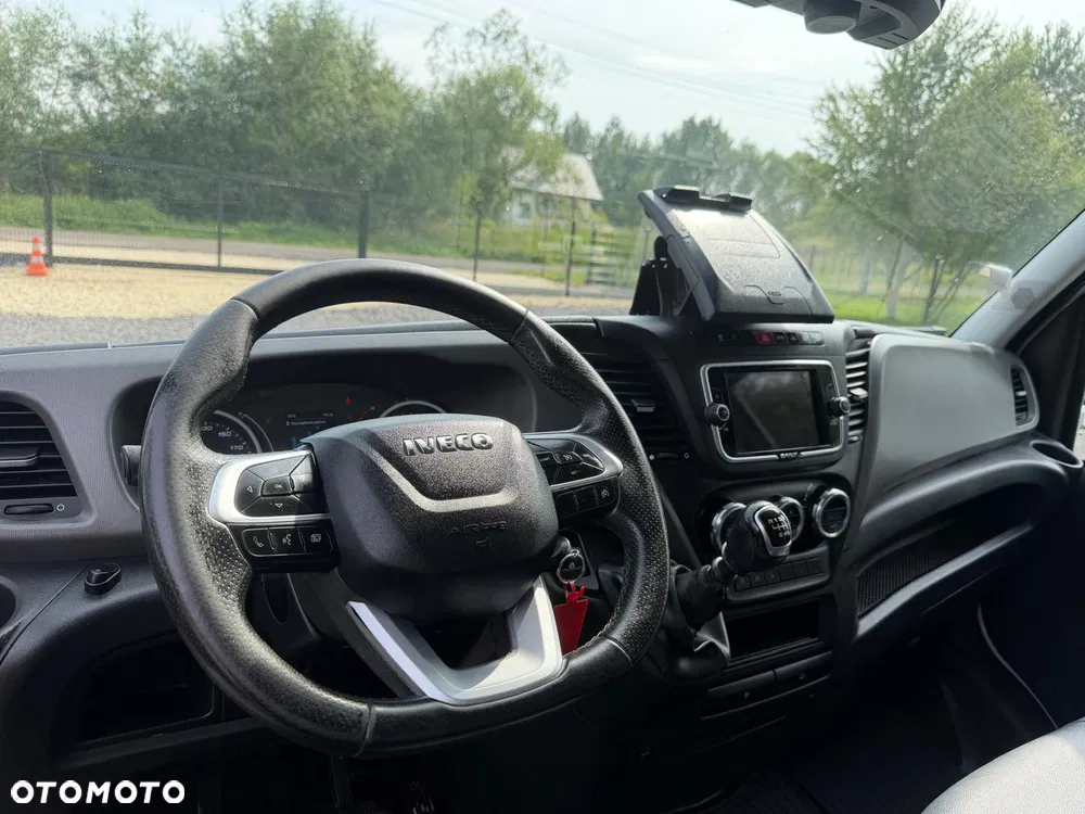 Iveco DAILY / 2.3D / L3H3 / HAK 3.5T / FV23% / NAJBOGATSZA WERSJA / L3 H3 - miniatura 8