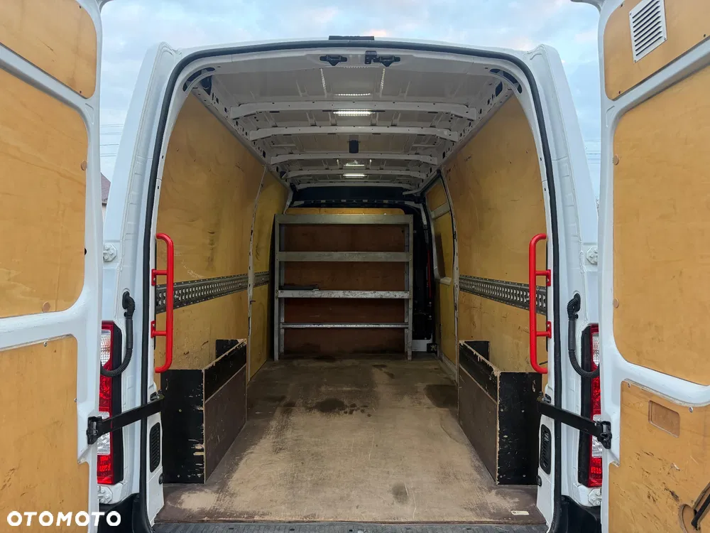 Renault Master - miniatura 10