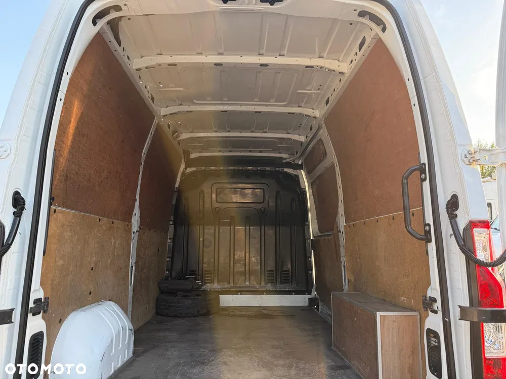 Renault MASTER / 2.3D / L2H2 / FV23% / NAJBOGATSZA WERSJA / KAMERA / NOWE OPONY NAVI / - miniatura 12