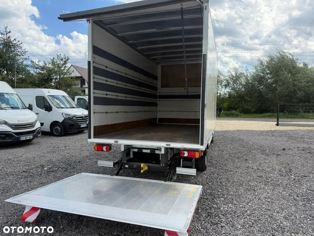Renault NV400 / Master / Kontener / Winda / 2.3D / 165 KM / Hak / Kamera / FV23% - miniatura 12