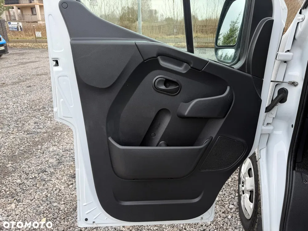 Nissan NV400 / L3H2 / 2.3D 150KM / FV23% / Bezwypadkowy / Master / - miniatura 20
