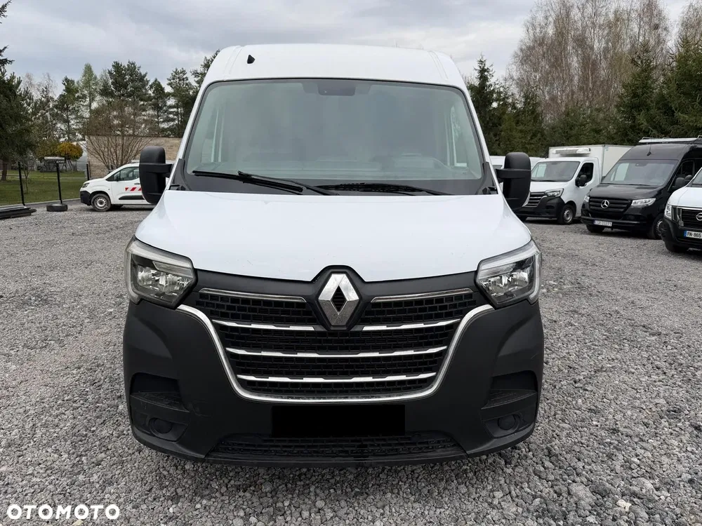 Renault Master - miniatura 3