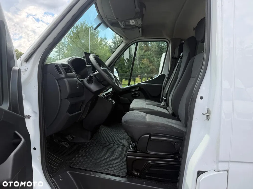 Renault NV400 / Master / Kontener / Winda / 2.3D / 165 KM / Hak / Kamera / FV23% - miniatura 24