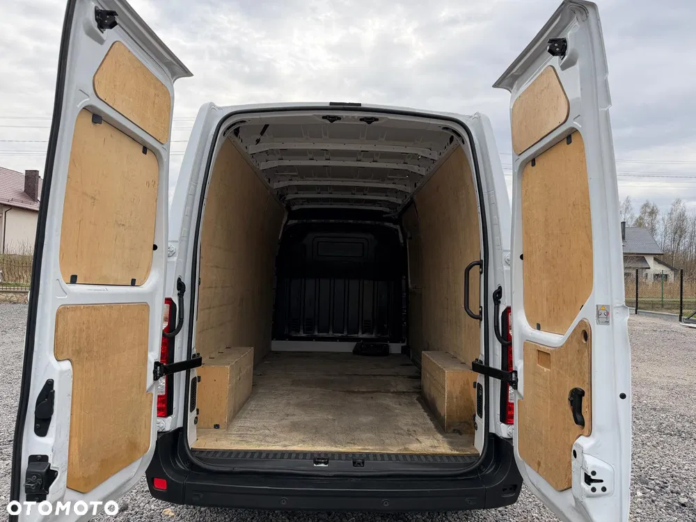 Renault Master - miniatura 10