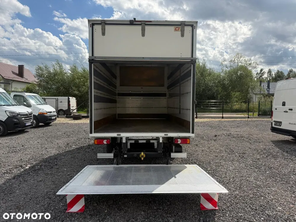 Renault NV400 / Master / Kontener / Winda / 2.3D / 165 KM / Hak / Kamera / FV23% - miniatura 9