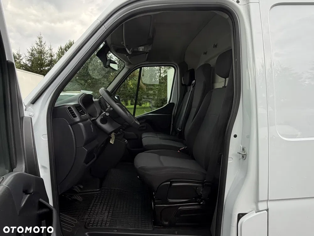 Renault MASTER / L2H2 / 2.3D / NOWE OPONY / KAMERA / ZADBANY / FV23% / - miniatura 12