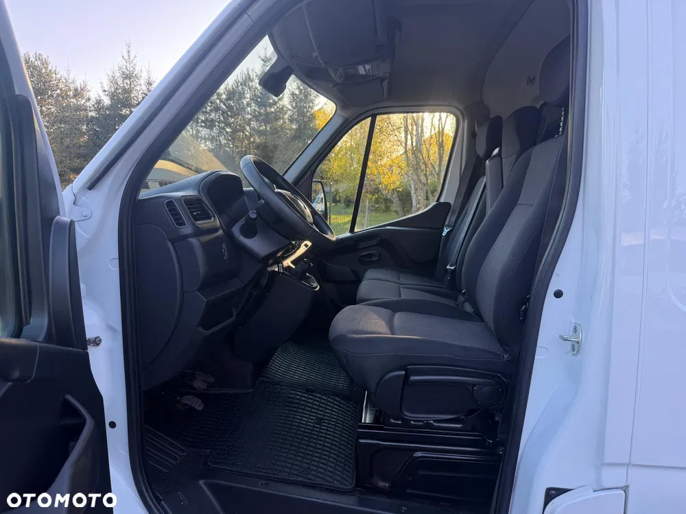 Renault Master / L3H2 / Najbogatsza wersja / 92000 KM / BEZWYPADKOWY / L3 H2 / FV23% - miniatura 10