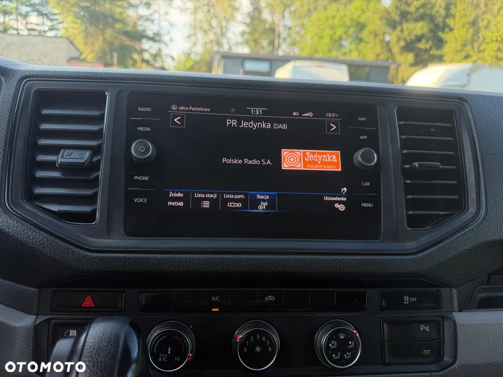 Volkswagen Crafter / L3H3 / 2.0 177KM /  AUTOMAT / NAJBOGATSZA WERSJA / TABLET / NAVI / SKÓRA / FV23% - miniatura 16