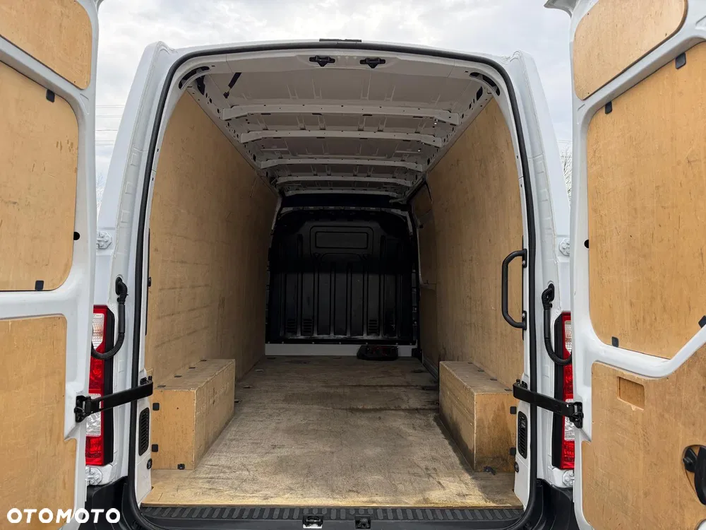 Renault Master - miniatura 11