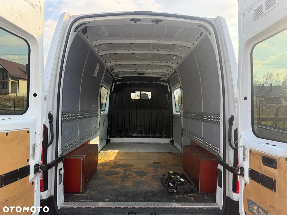 Renault Master - miniatura 8