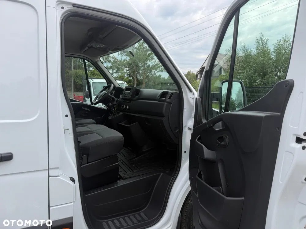 Nissan INTERSTAR / 2.3D 150KM / L3H2 / Najbogatsza wersja / NV400 / MASTER / FV23% / L3 H2 - miniatura 15