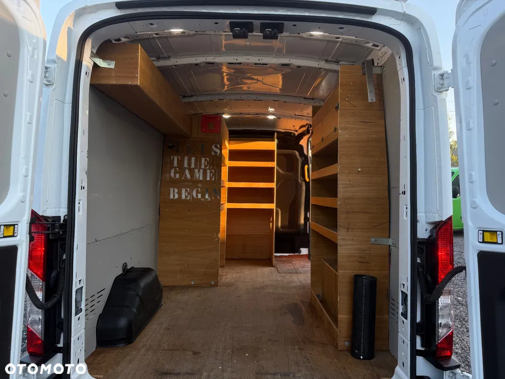 Ford Transit / L3H2 / NAJBOGATSZA WERSJA / Kamera / Zabudowa / Bagażnik dachowy / FV23% / - miniatura 19