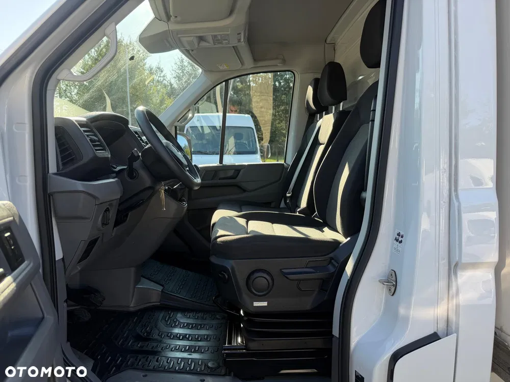 Volkswagen CRAFTER / KONTENER / UDT / WINDA / NAJBOGATSZA WERSJA / FV23% / 163 KM / - miniatura 16