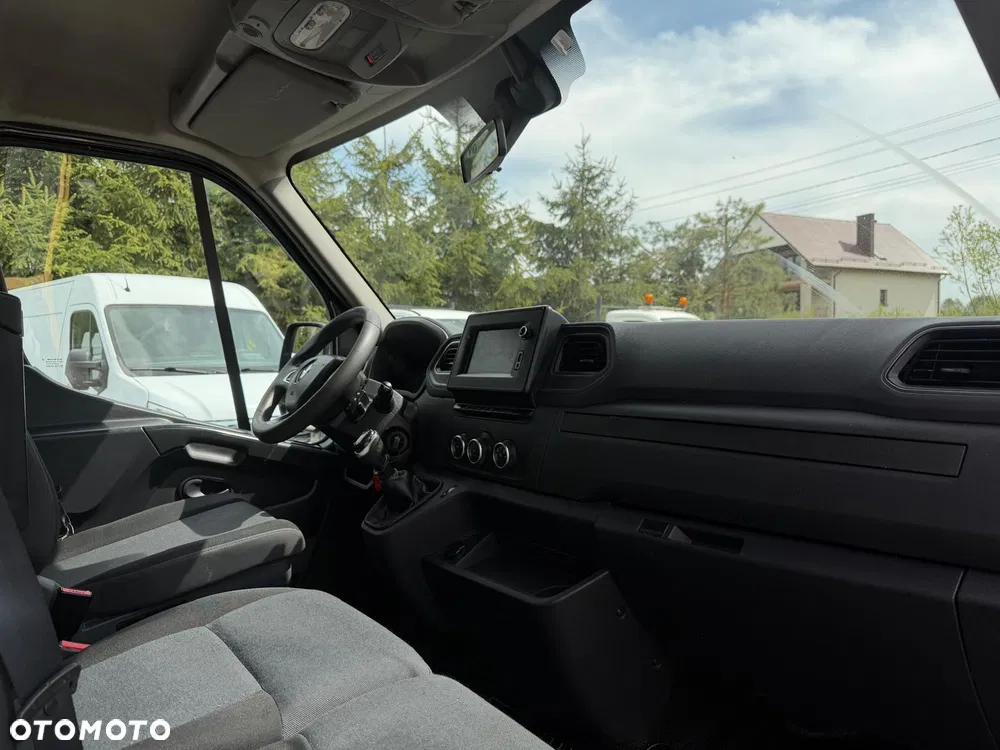 Renault Master / Skrzynia / 3.90M / Najbogatsza wersja / L3 / FV23% - miniatura 12
